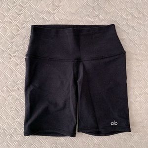 ALO Yoga Biker Short 6”